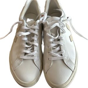 Veja Sneakers